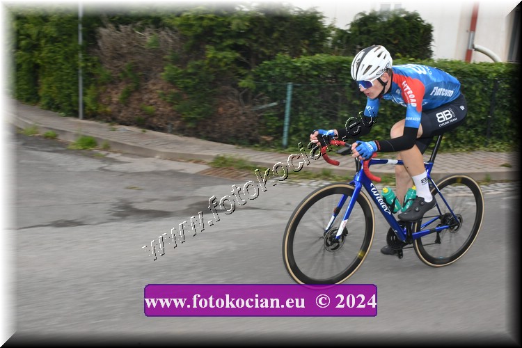 Náhled obrázku: 2024-1200-Sudety-tour-Broumov.JPG