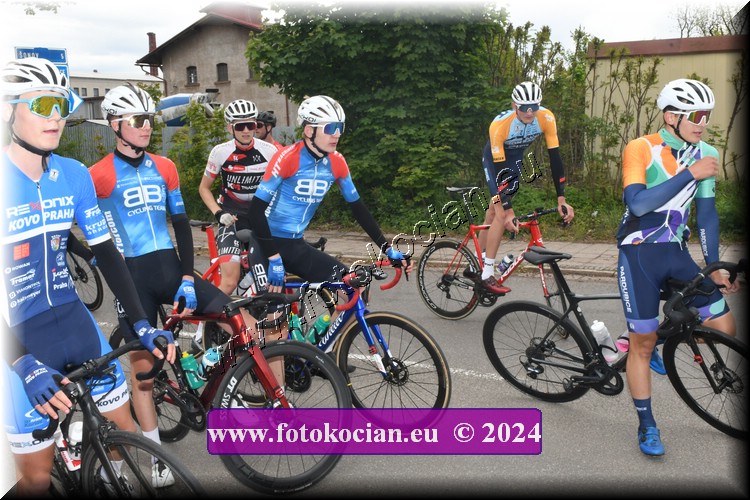 Náhled obrázku: 2024-1213-Sudety-tour-Broumov.JPG