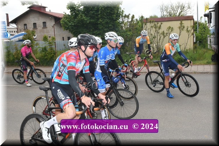 Náhled obrázku: 2024-1214-Sudety-tour-Broumov.JPG