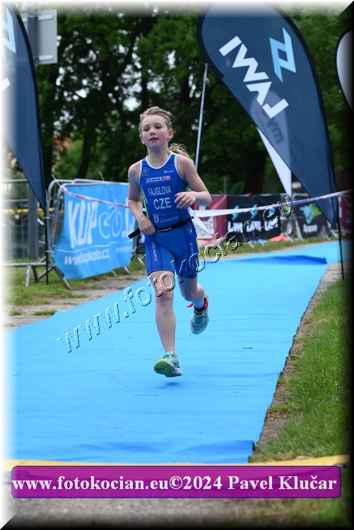 Náhled obrázku: 2024-3308-Podebradsky-triatlon-.JPG