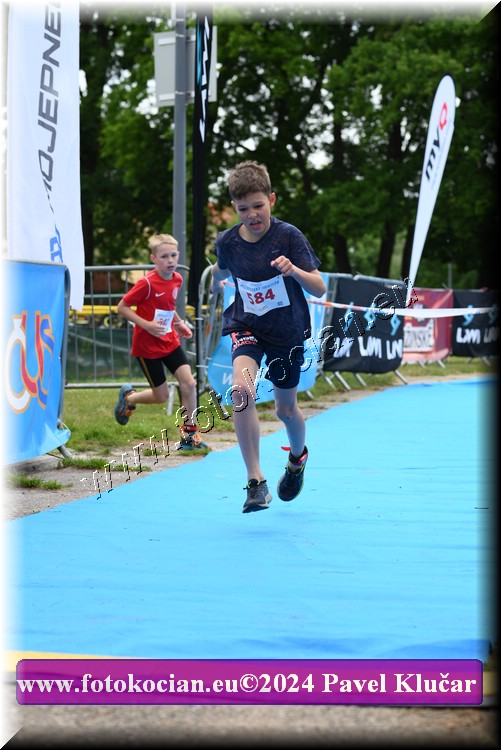 Náhled obrázku: 2024-3329-Podebradsky-triatlon-.JPG