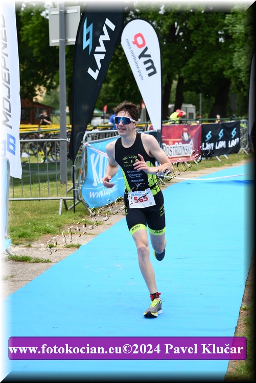Náhled obrázku: 2024-3355-Podebradsky-triatlon-.JPG
