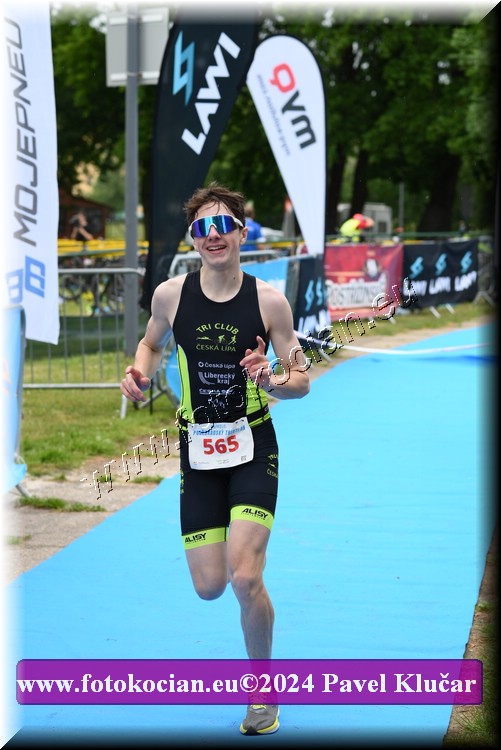 Náhled obrázku: 2024-3356-Podebradsky-triatlon-.JPG
