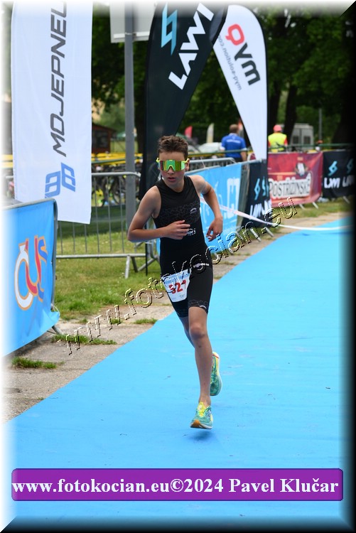 Náhled obrázku: 2024-3361-Podebradsky-triatlon-.JPG