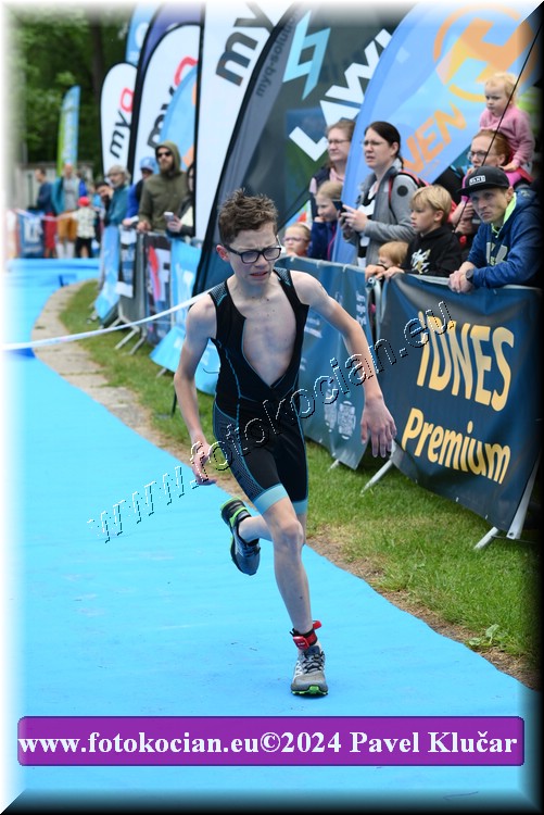 Náhled obrázku: 2024-3376-Podebradsky-triatlon-.JPG