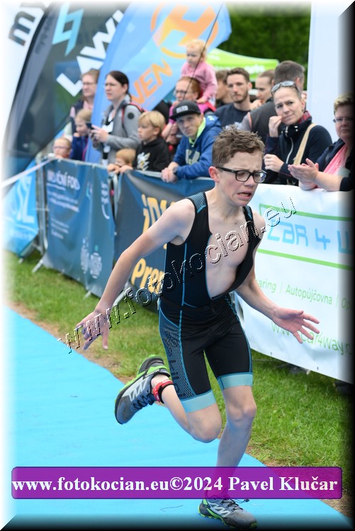 Náhled obrázku: 2024-3377-Podebradsky-triatlon-.JPG