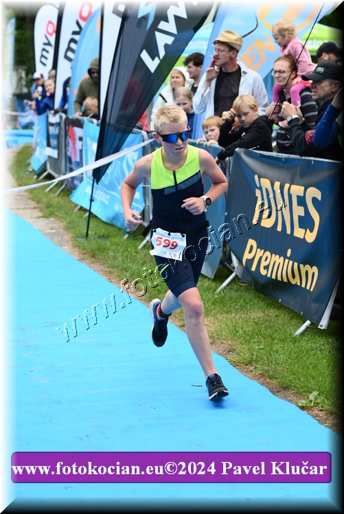 Náhled obrázku: 2024-3410-Podebradsky-triatlon-.JPG