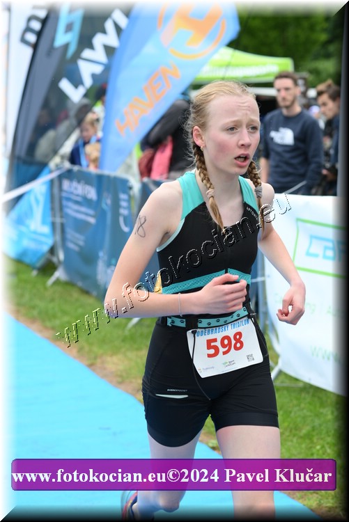 Náhled obrázku: 2024-3439-Podebradsky-triatlon-.JPG