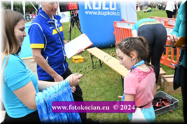 Náhled obrázku: 2024-1242-Podebradsky-triatlon-.JPG