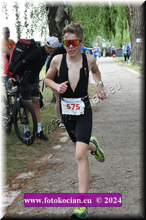 Náhled obrázku: 2024-1247-Podebradsky-triatlon-.JPG