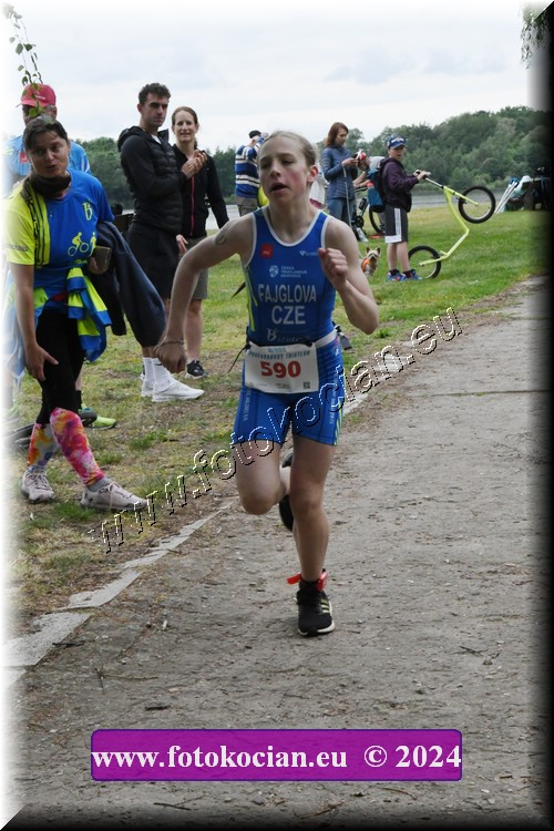 Náhled obrázku: 2024-1250-Podebradsky-triatlon-.JPG