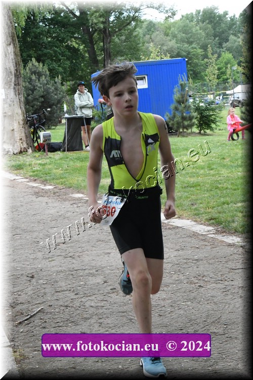 Náhled obrázku: 2024-1255-Podebradsky-triatlon-.JPG