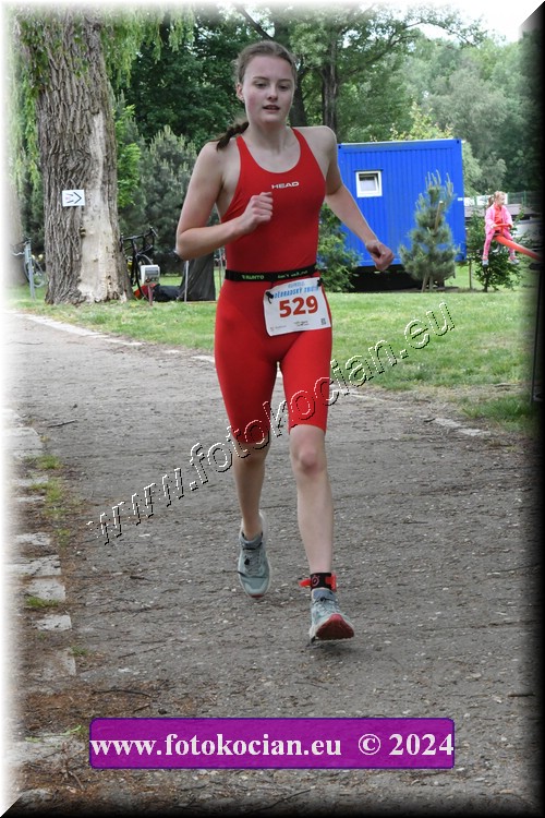 Náhled obrázku: 2024-1258-Podebradsky-triatlon-.JPG