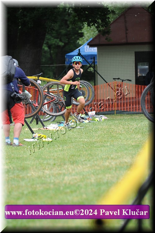 Náhled obrázku: 2024-3456-Podebradsky-triatlon-.JPG