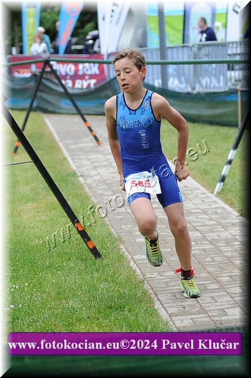 Náhled obrázku: 2024-3483-Podebradsky-triatlon-.JPG