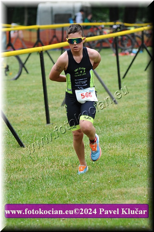 Náhled obrázku: 2024-3495-Podebradsky-triatlon-.JPG