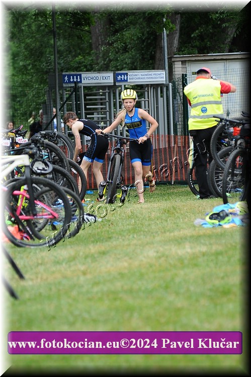 Náhled obrázku: 2024-3498-Podebradsky-triatlon-.JPG