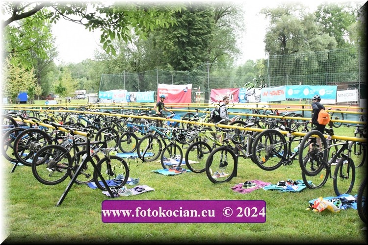 Náhled obrázku: 2024-1266-Podebradsky-triatlon-.JPG