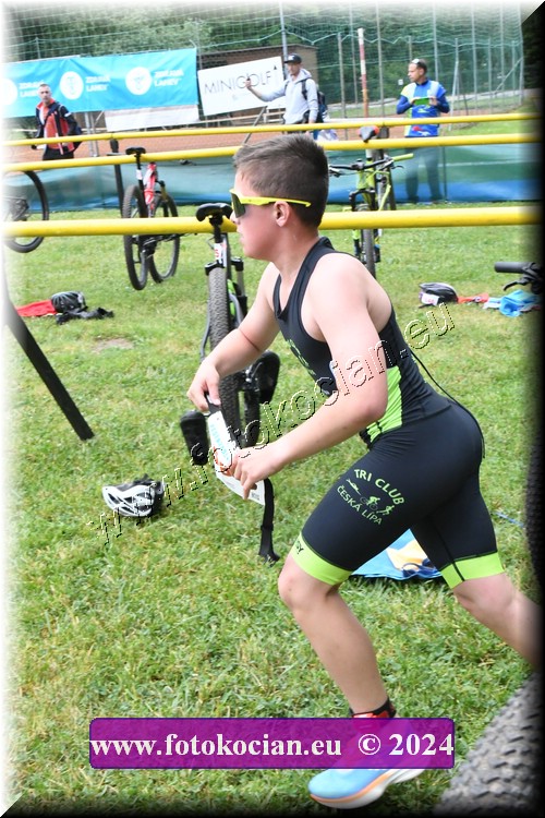 Náhled obrázku: 2024-1282-Podebradsky-triatlon-.JPG