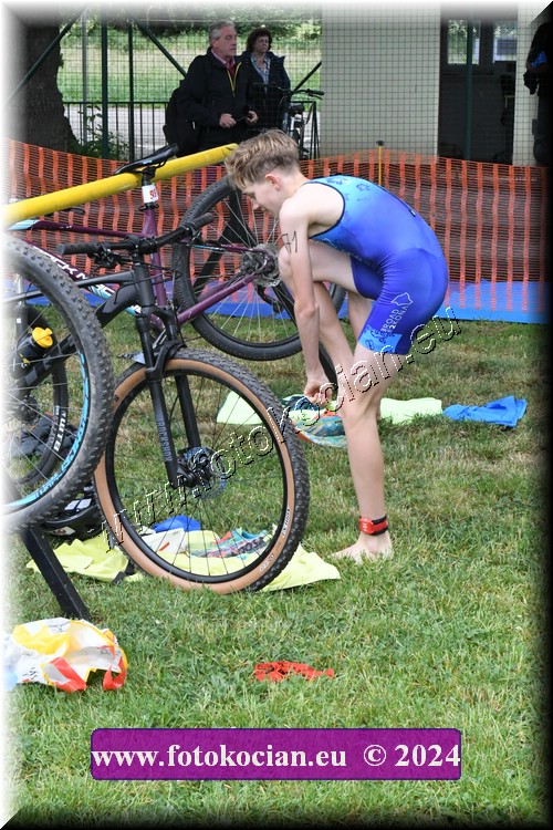 Náhled obrázku: 2024-1285-Podebradsky-triatlon-.JPG