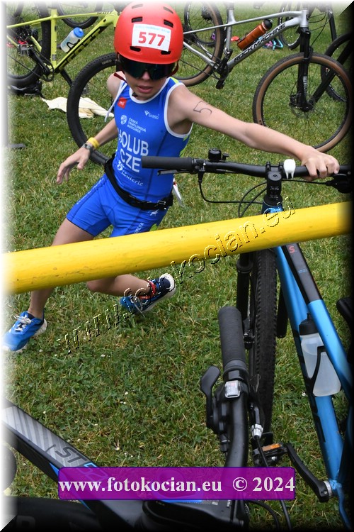 Náhled obrázku: 2024-1298-Podebradsky-triatlon-.JPG