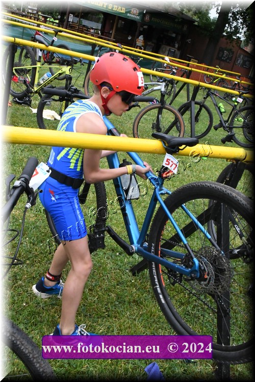 Náhled obrázku: 2024-1299-Podebradsky-triatlon-.JPG