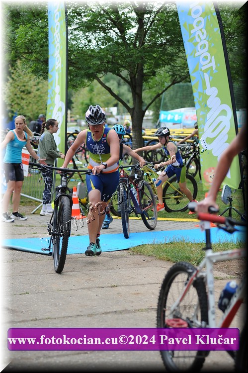 Náhled obrázku: 2024-3224-Podebradsky-triatlon-.JPG