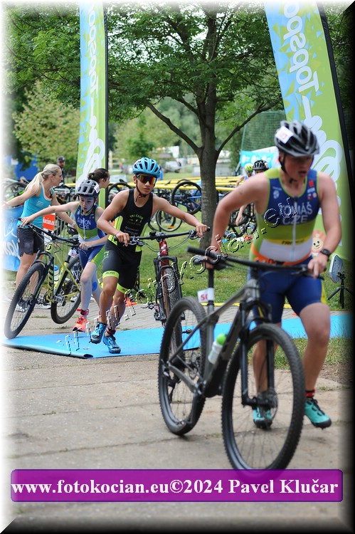 Náhled obrázku: 2024-3225-Podebradsky-triatlon-.JPG