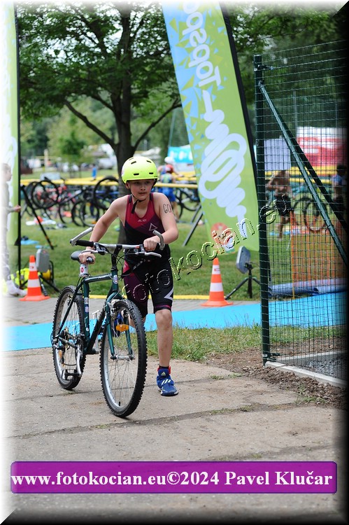 Náhled obrázku: 2024-3244-Podebradsky-triatlon-.JPG