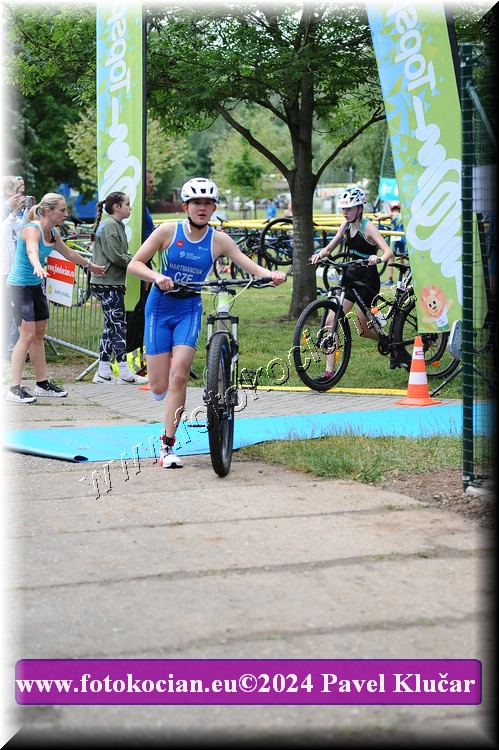 Náhled obrázku: 2024-3247-Podebradsky-triatlon-.JPG