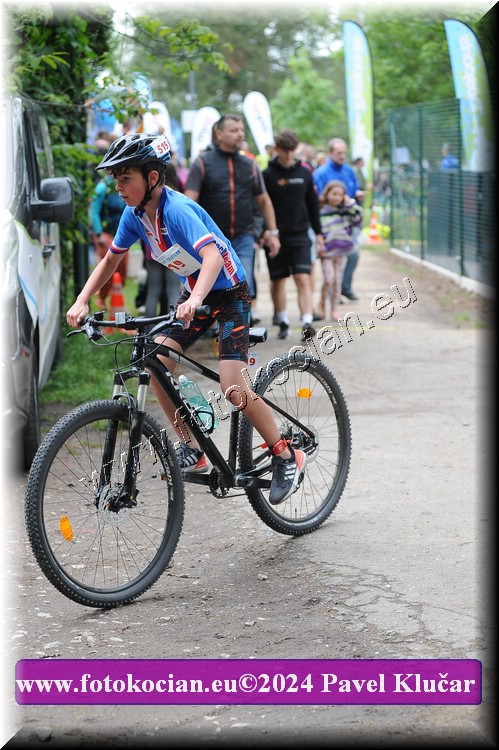 Náhled obrázku: 2024-3254-Podebradsky-triatlon-.JPG