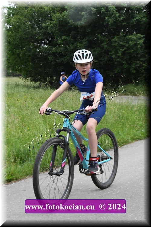 Náhled obrázku: 2024-1151-Podebradsky-triatlon-.JPG