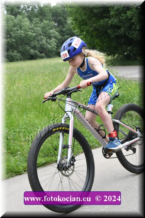 Náhled obrázku: 2024-1169-Podebradsky-triatlon-.JPG