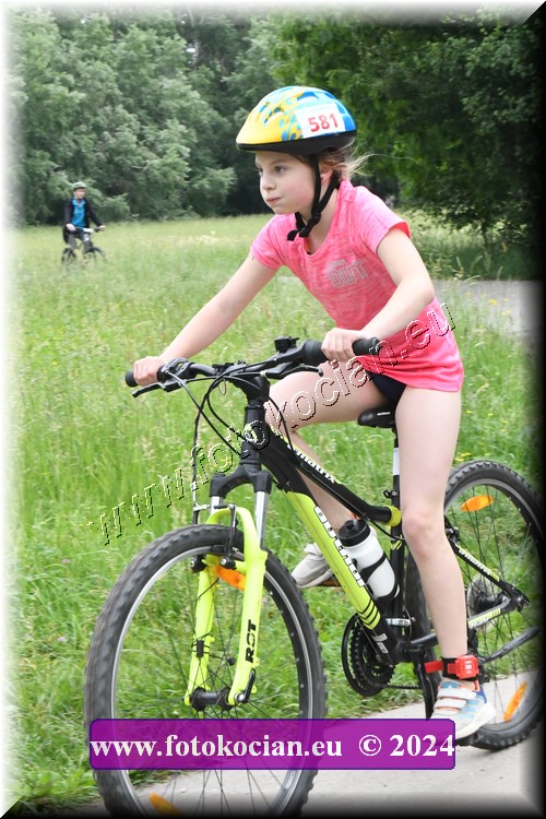 Náhled obrázku: 2024-1170-Podebradsky-triatlon-.JPG