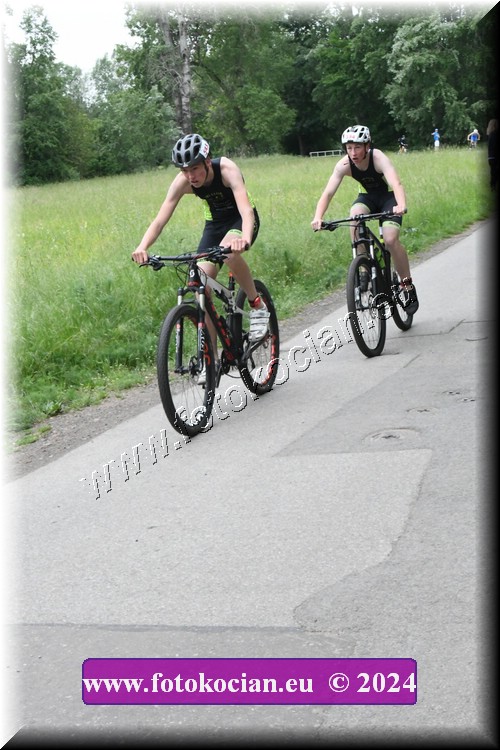 Náhled obrázku: 2024-1175-Podebradsky-triatlon-.JPG