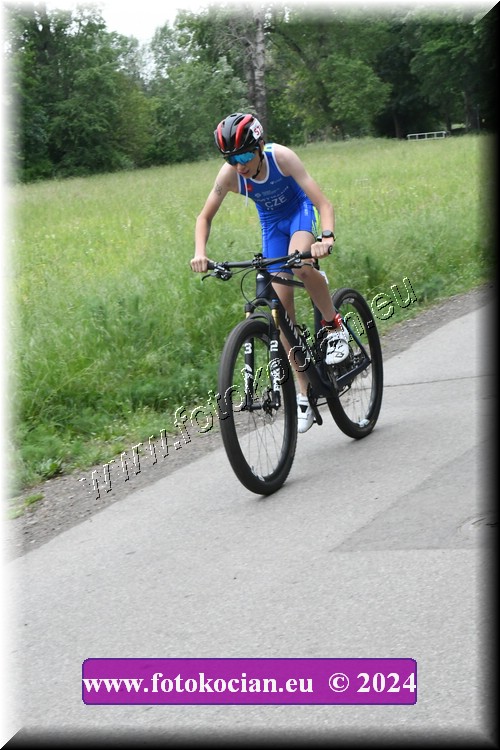 Náhled obrázku: 2024-1181-Podebradsky-triatlon-.JPG