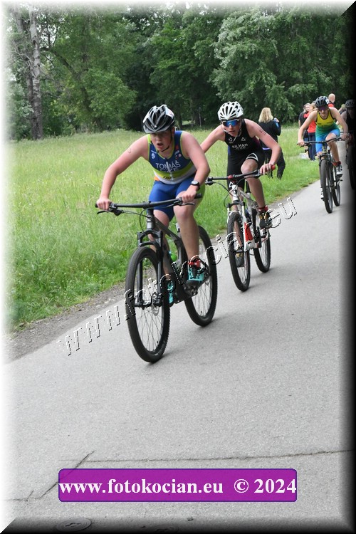 Náhled obrázku: 2024-1188-Podebradsky-triatlon-.JPG