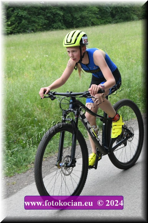 Náhled obrázku: 2024-1193-Podebradsky-triatlon-.JPG