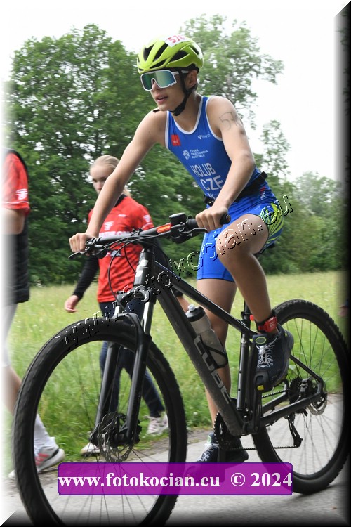 Náhled obrázku: 2024-1197-Podebradsky-triatlon-.JPG