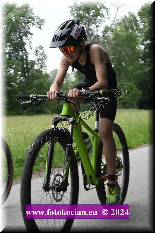 Náhled obrázku: 2024-1203-Podebradsky-triatlon-.JPG