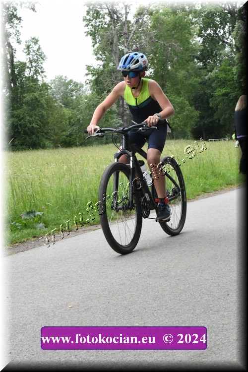 Náhled obrázku: 2024-1204-Podebradsky-triatlon-.JPG
