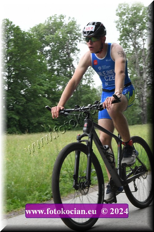 Náhled obrázku: 2024-1205-Podebradsky-triatlon-.JPG