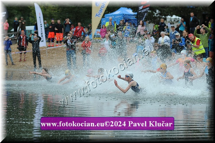 Náhled obrázku: 2024-3038-Podebradsky-triatlon-.JPG