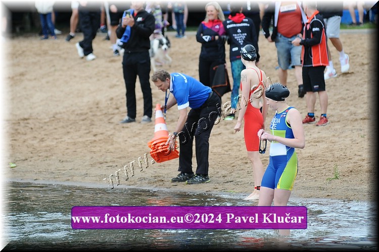 Náhled obrázku: 2024-3095-Podebradsky-triatlon-.JPG