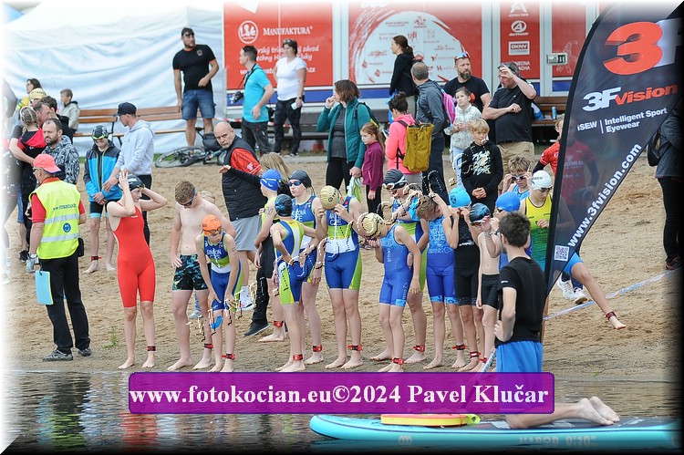 Náhled obrázku: 2024-3109-Podebradsky-triatlon-.JPG