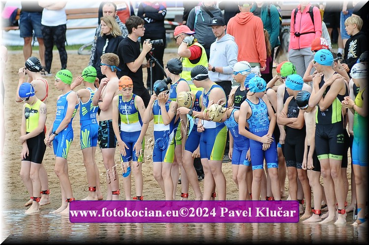 Náhled obrázku: 2024-3123-Podebradsky-triatlon-.JPG