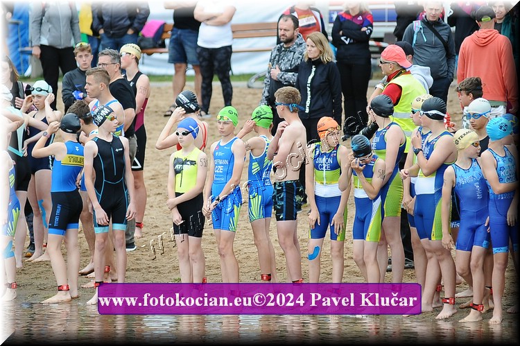 Náhled obrázku: 2024-3124-Podebradsky-triatlon-.JPG