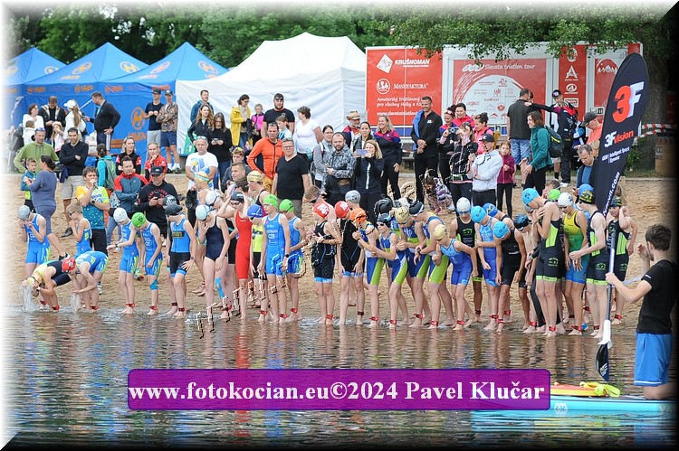 Náhled obrázku: 2024-3132-Podebradsky-triatlon-.JPG