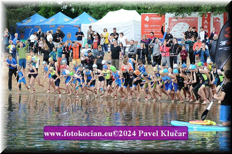 Náhled obrázku: 2024-3147-Podebradsky-triatlon-.JPG