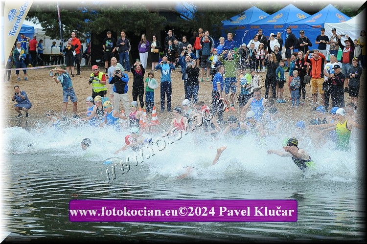Náhled obrázku: 2024-3153-Podebradsky-triatlon-.JPG